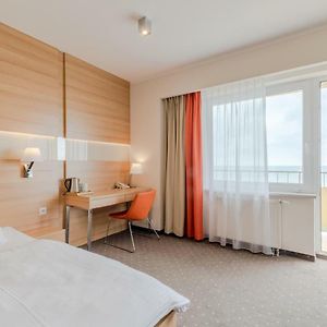 Comfort Zimmer mit Kingsize-Bett